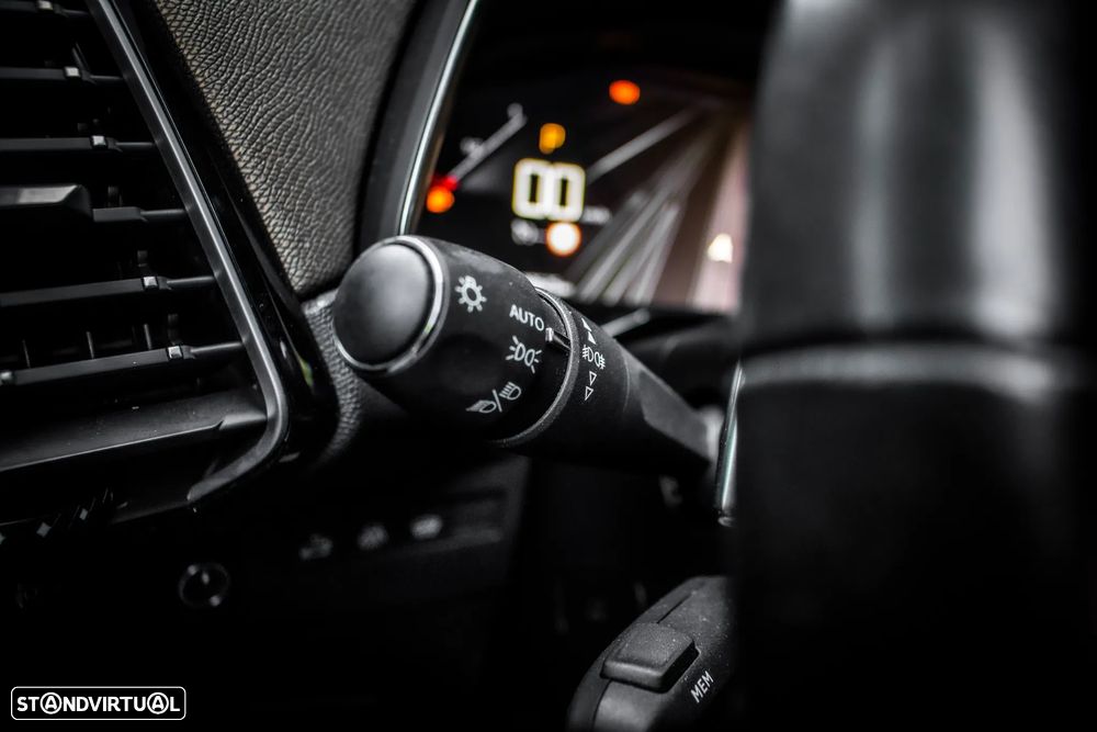 DS DS7 Crossback 1.5 BlueHDi So Chic EAT8 - 18