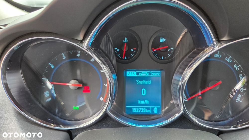 Chevrolet Cruze 1.4 T LTZ - 23