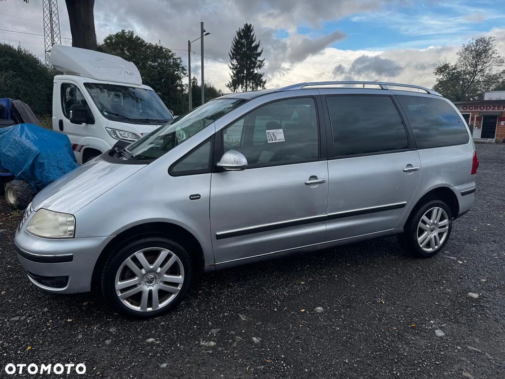 Volkswagen Sharan 2.0 TDI Comfortline - 1