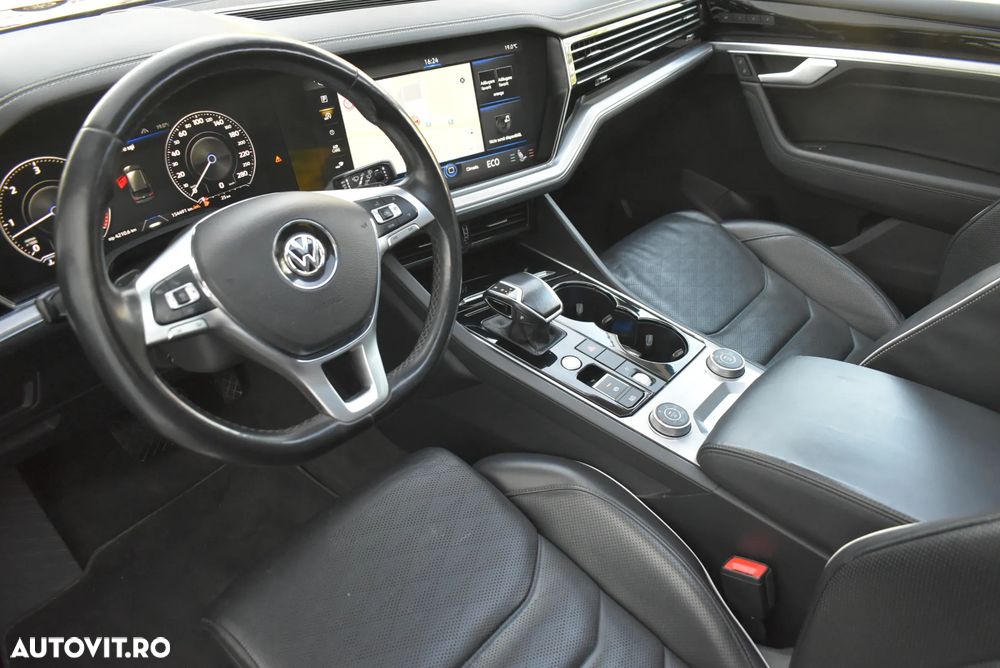 Volkswagen Touareg V6 TDI Elegance - 7