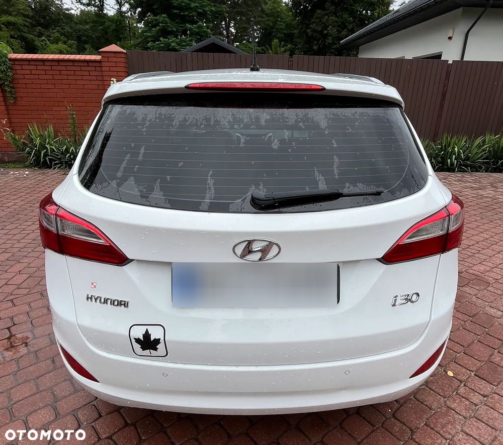 Hyundai i30 1.6 D Comfort - 4