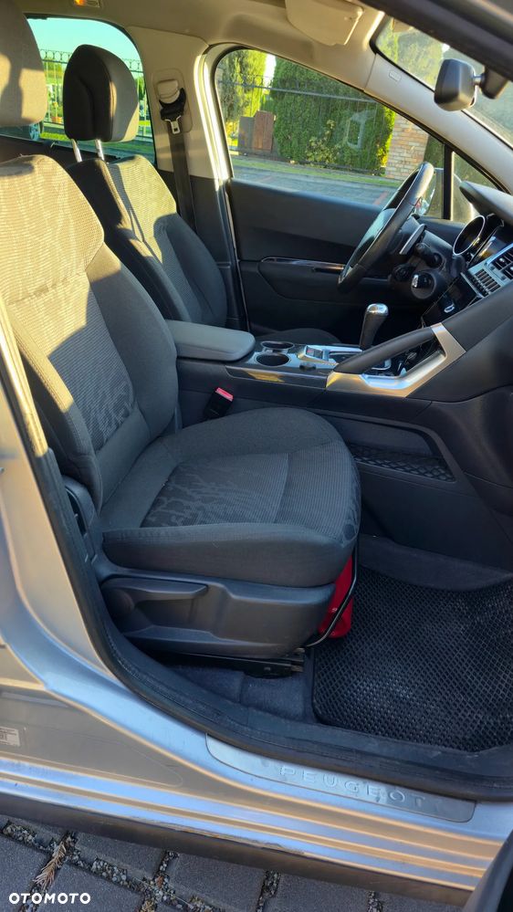 Peugeot 3008 - 18