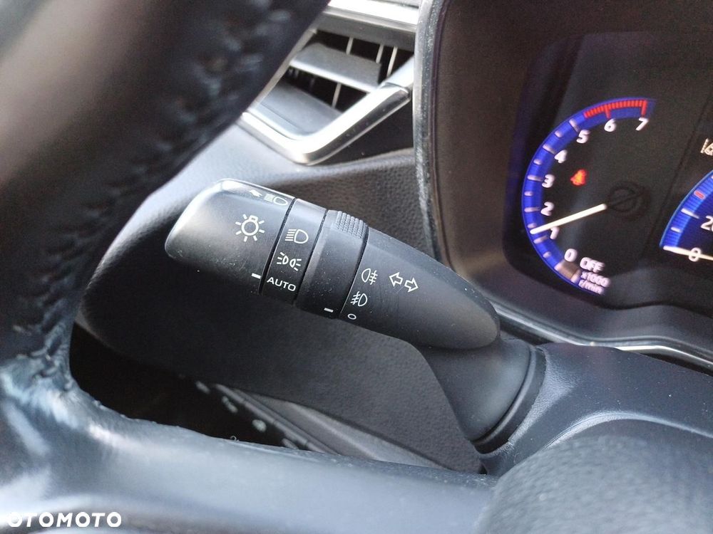 Toyota Corolla 1.8 Hybrid GPF Executive - 19