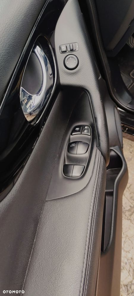 Nissan Qashqai 1.2 DIG-T TEKNA+ - 10