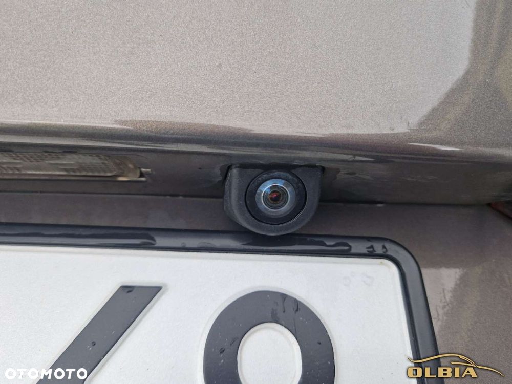 Ford Grand C-MAX - 32