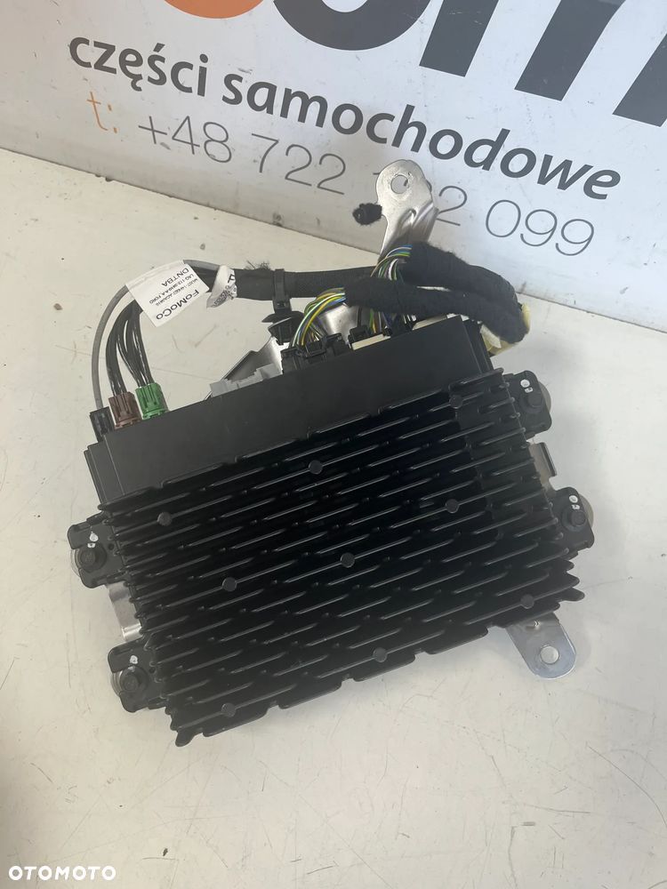 Wzmacniacz Ford Kuga 2024r  SV4T14G647EDC - 1