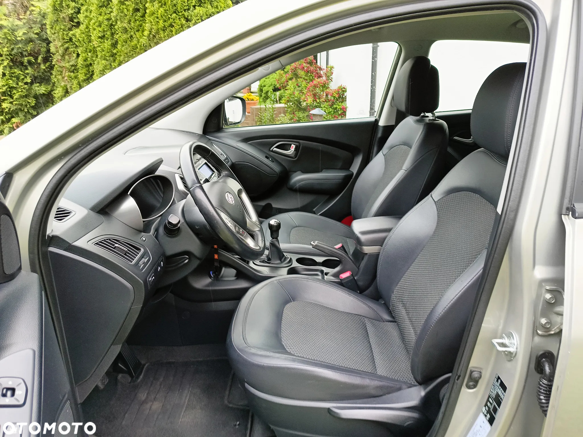 Hyundai ix35 2.0 2WD Comfort - 23