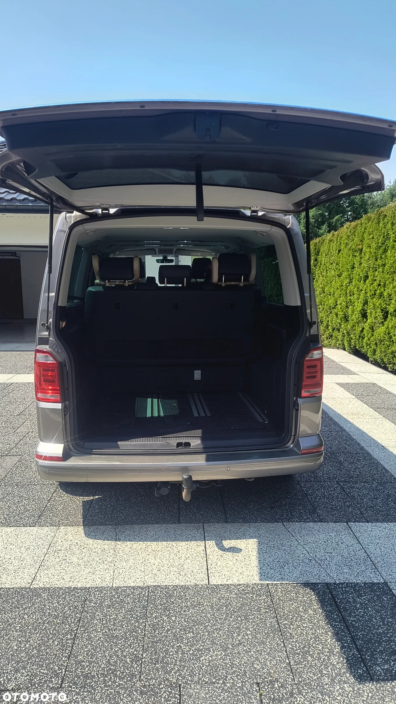 Volkswagen Multivan 2.0 BiTDI L2 Comfortline DSG - 4