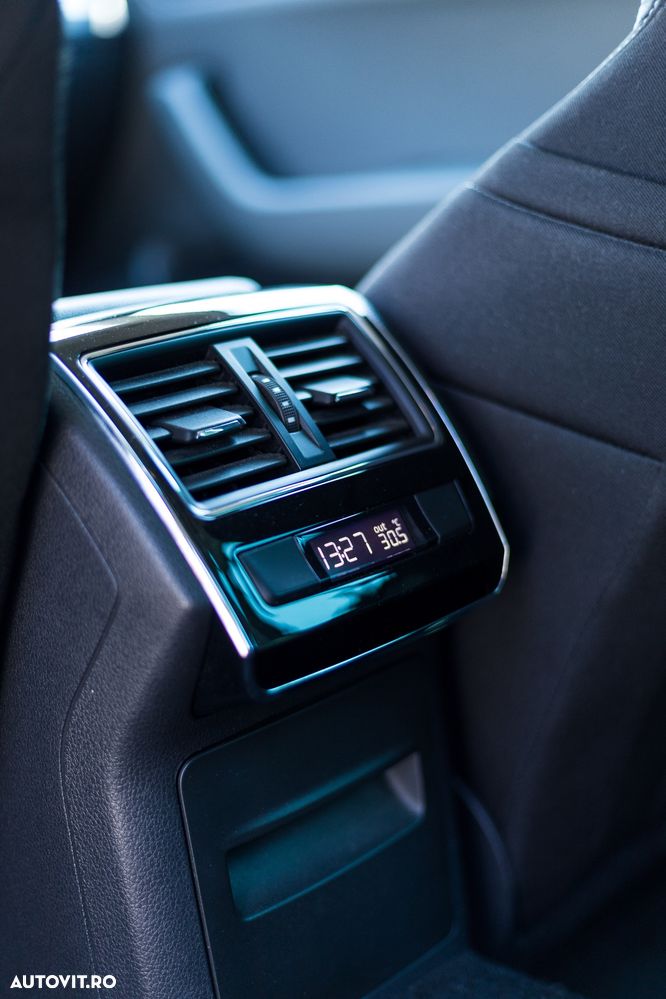 SKODA Superb 2019 — imagine 15