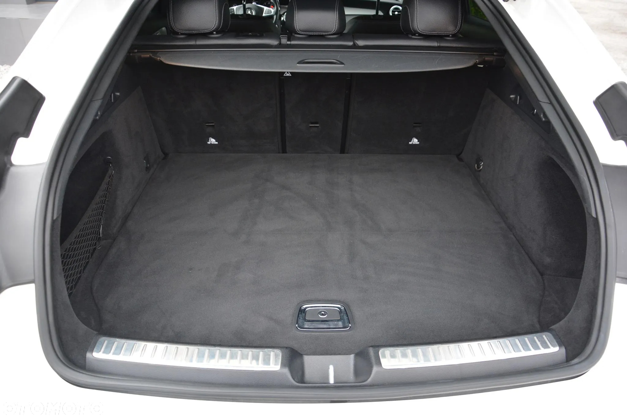 Mercedes-Benz GLC 250 d Coupe 4Matic 9G-TRONIC AMG Line - 18