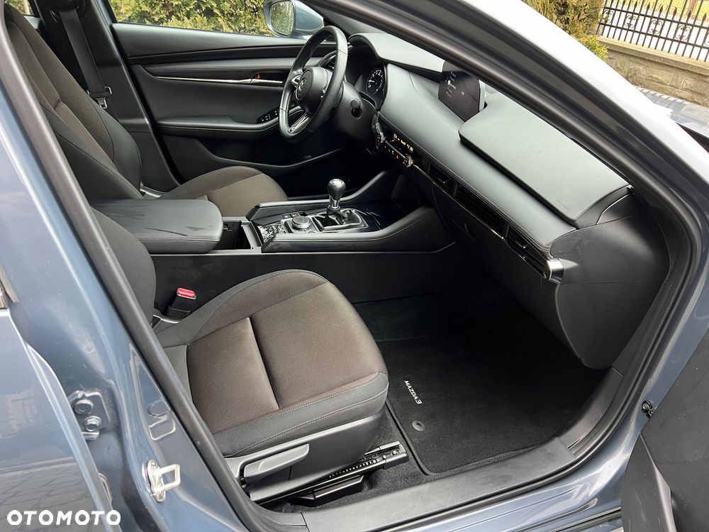 Mazda 3 e-SKYACTIV-G 2.0 M HYBRID - 14