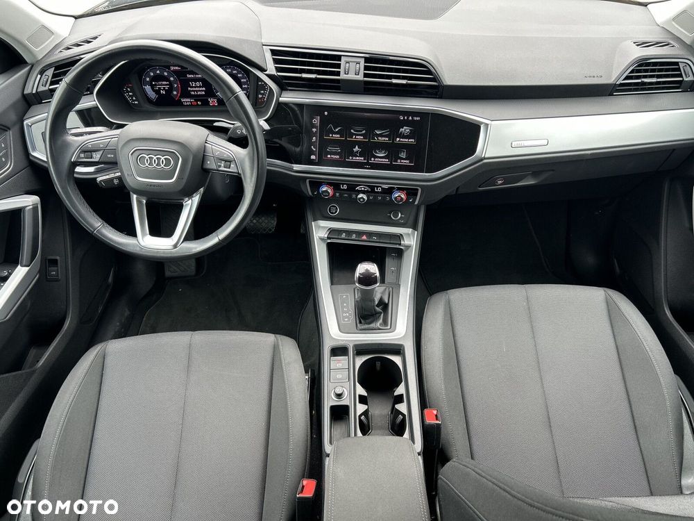 Audi Q3 - 15