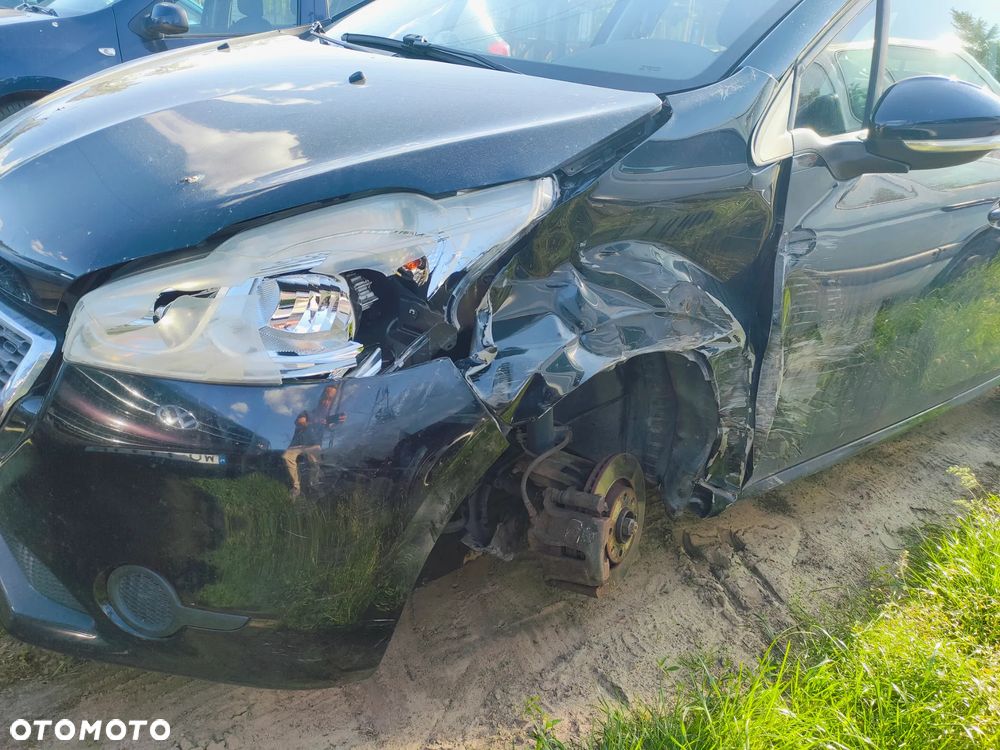Peugeot 208 1.4 HDi Active - 4