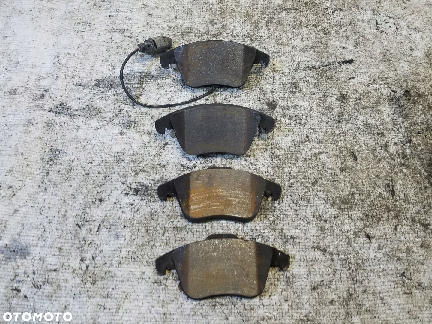 TARCZA KLOCKI HAMULCOWE PRZÓD AUDI A4 B8 LIFT 2.0 TDI - 8