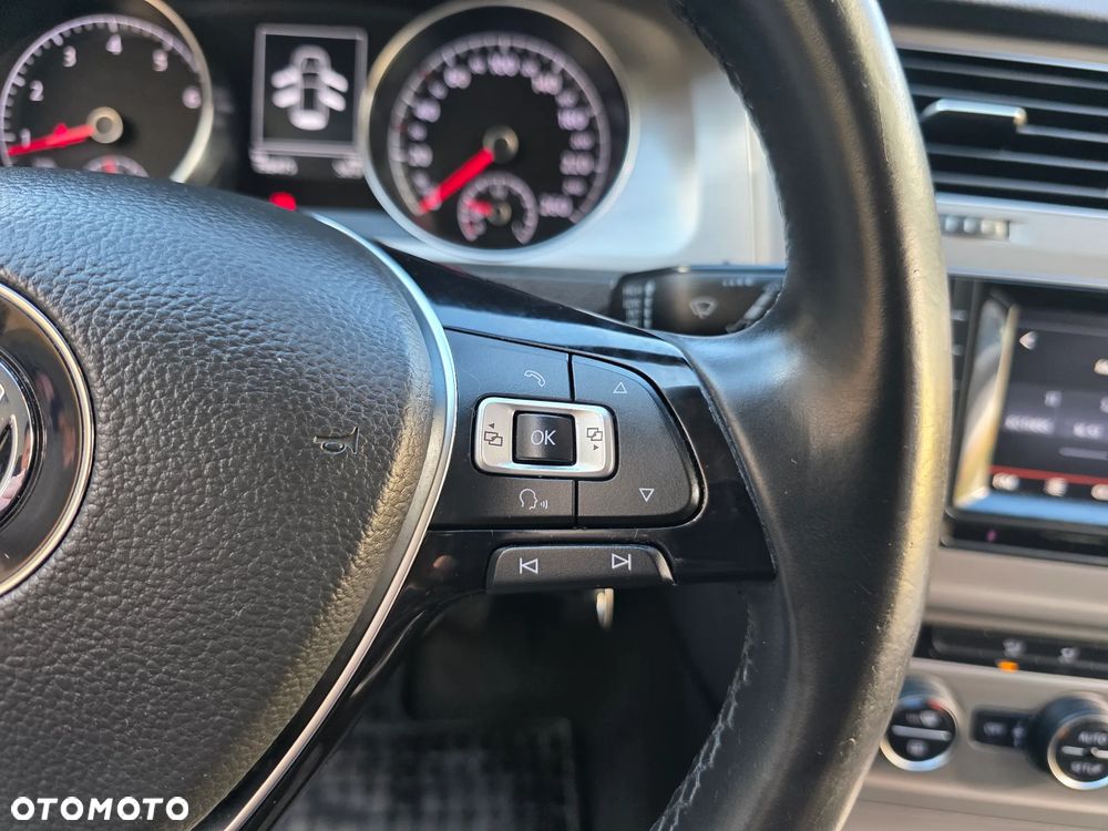 Volkswagen Golf 1.2 TSI Comfortline - 26