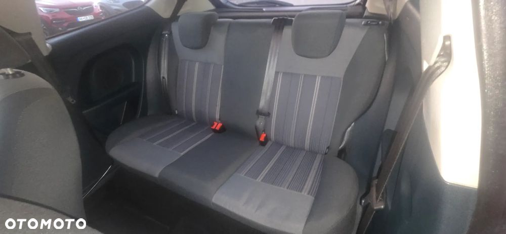 Ford Fiesta 1.25 Amber X - 29