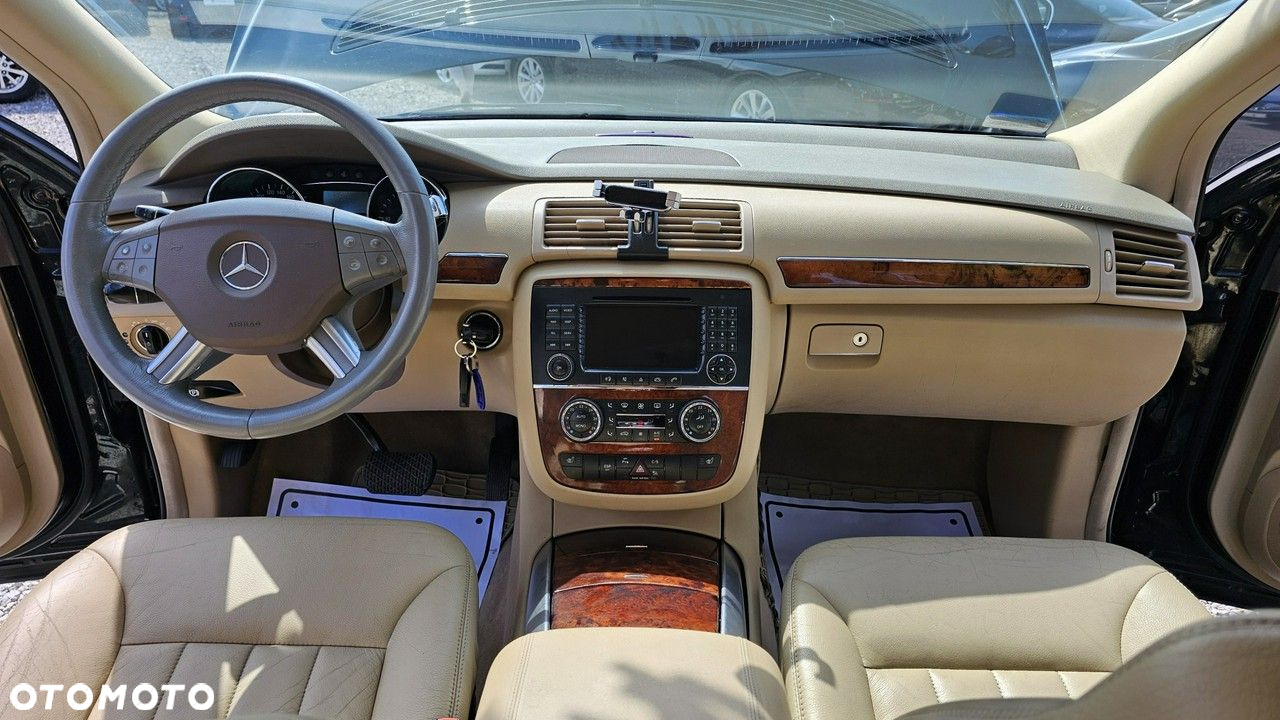 Mercedes-Benz Klasa R - 23