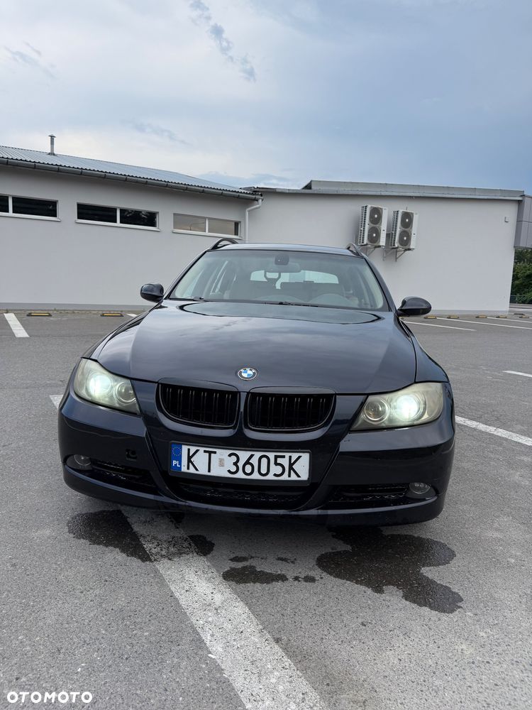BMW Seria 3 320d DPF - 3