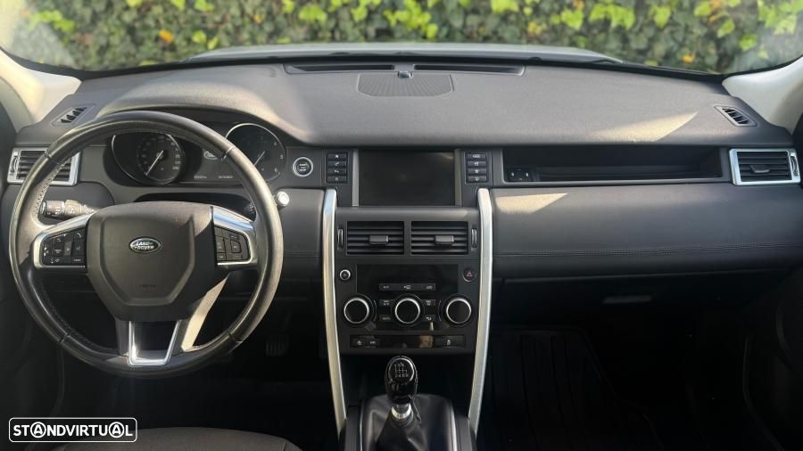 Land Rover Discovery Sport 2.0 eD4 SE - 10