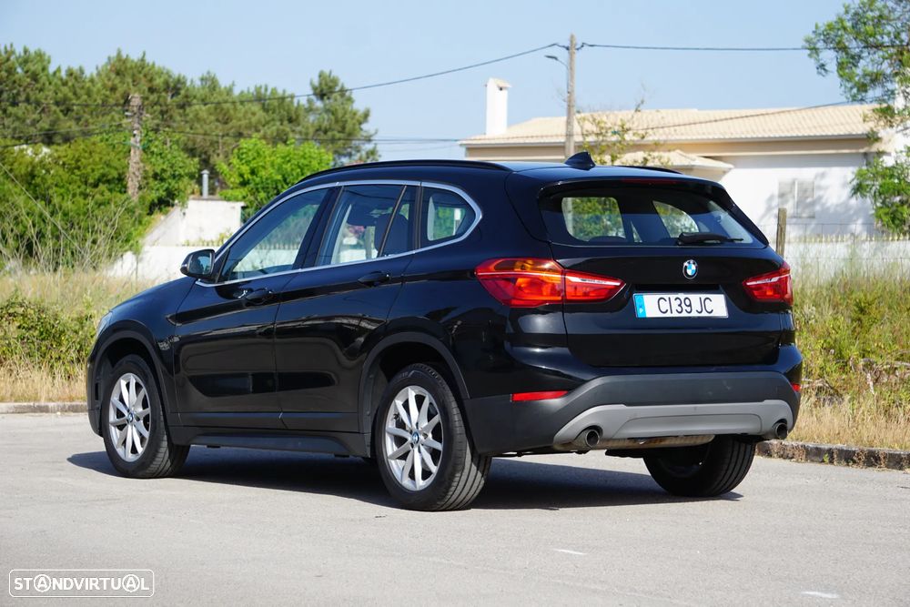 BMW X1 20 i sDrive - 6