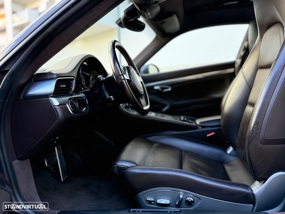 Porsche 911 (991) Carrera S PDK - 17