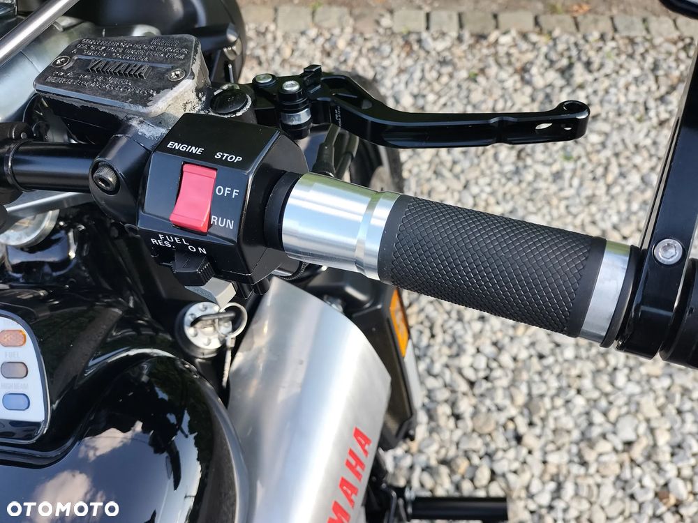 Yamaha V-MAX - 14
