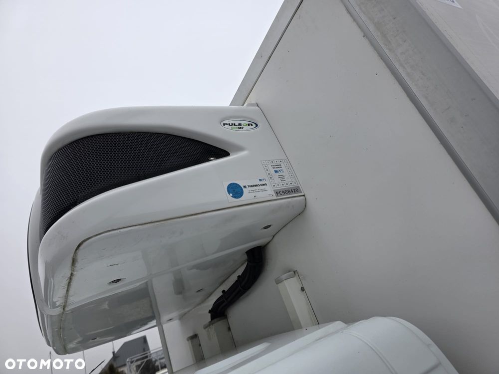 Iveco 35c14 Kontener+Chłodnia - 9