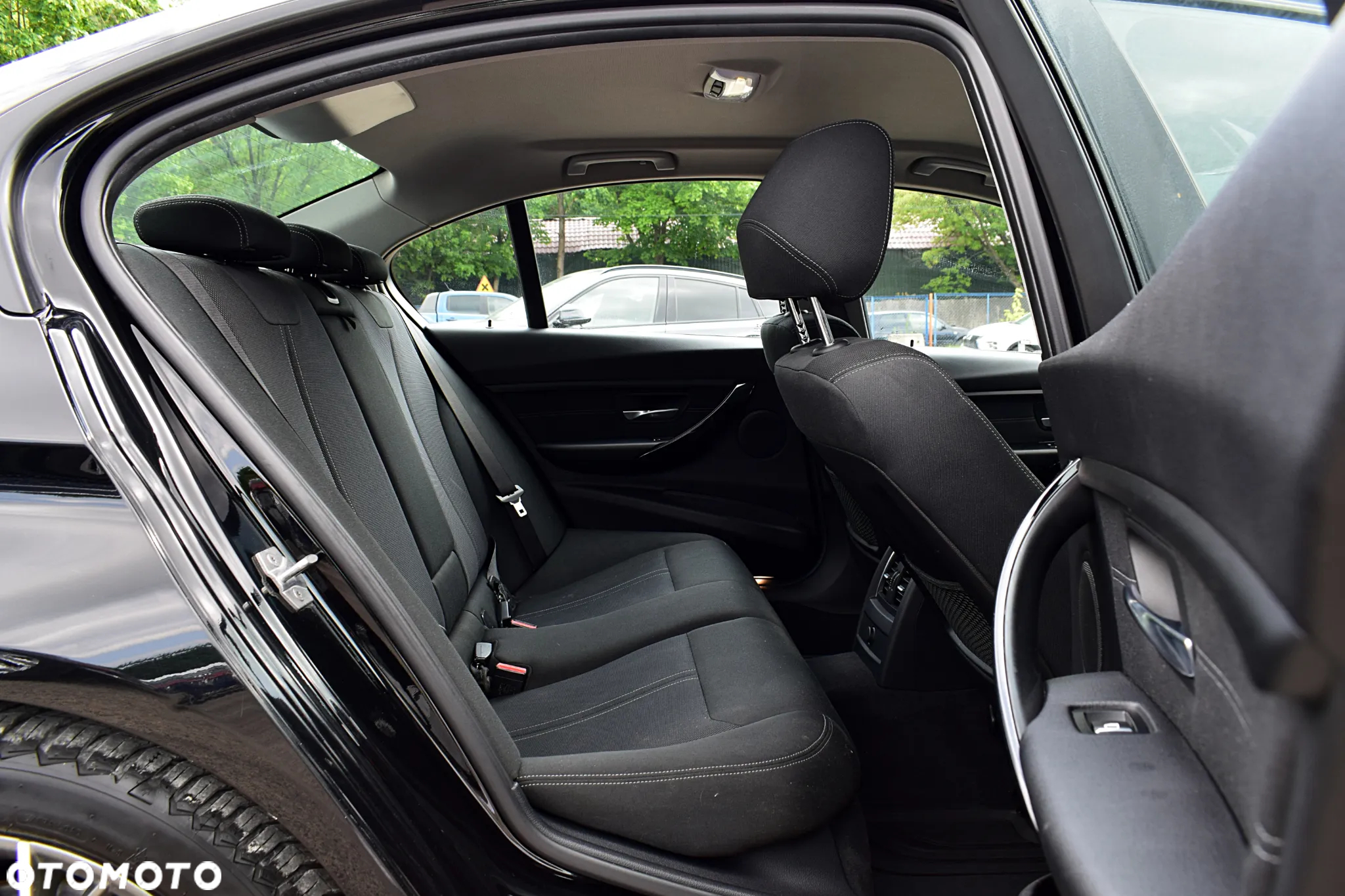 BMW Seria 3 318i Advantage - 7
