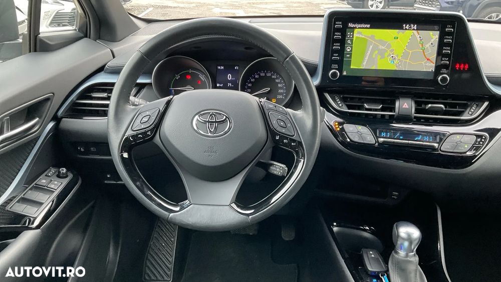 Toyota C-HR 2.0 HSD 184 CP 4x2 CVT C-ult - 11