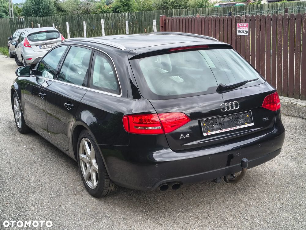 Audi A4 Avant - 4