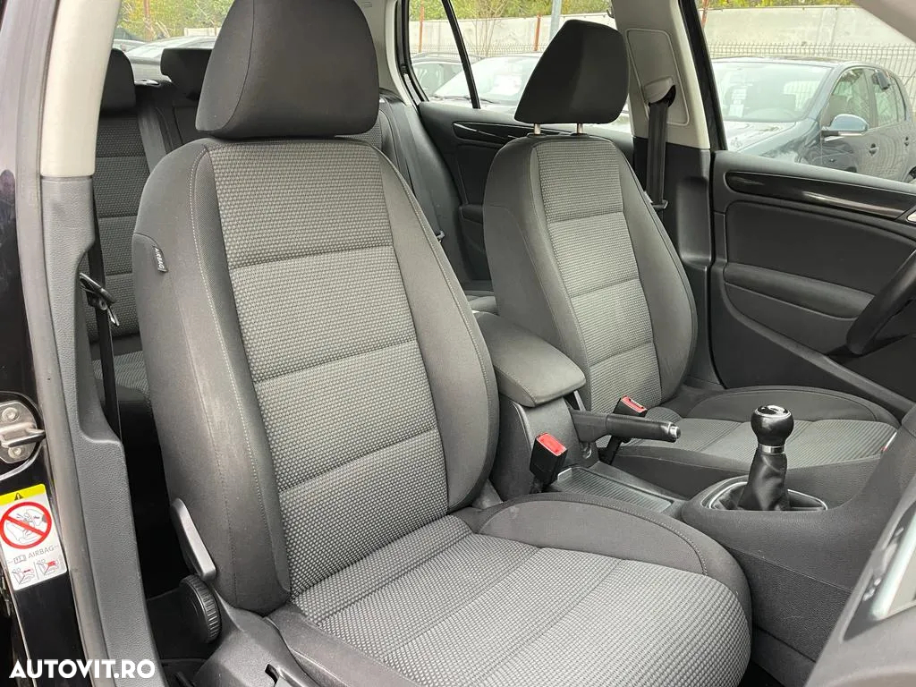 Volkswagen Golf 1.6 TDI DPF BlueMotion - 6