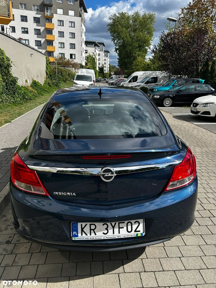 Opel Insignia 1.8 - 6