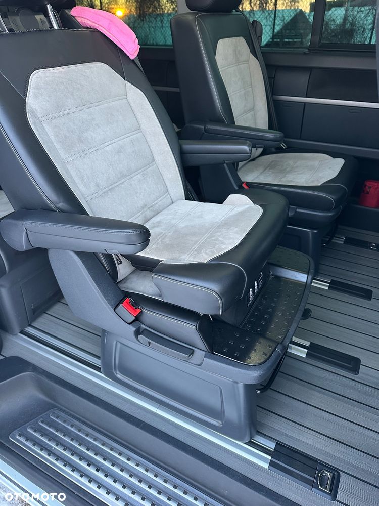 Volkswagen Multivan 2.0 BiTDI L1 Generation SIX 4Motion DSG - 12