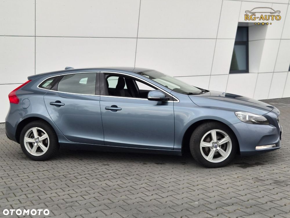 Volvo V40 - 4