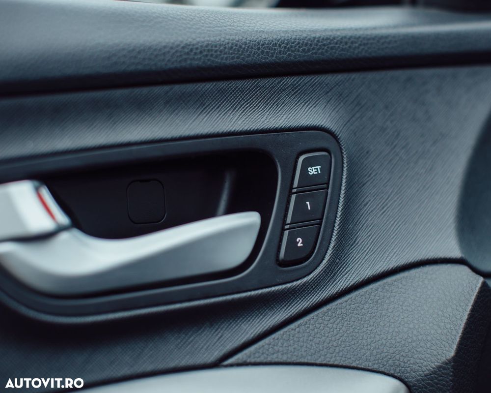 Hyundai Santa Fe 2.2 CRDi 4WD Automatik Premium - 16