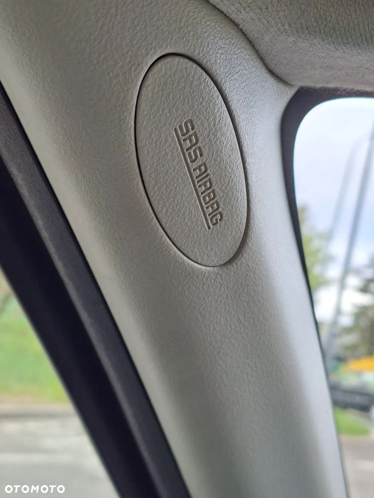 Suzuki Swift - 27