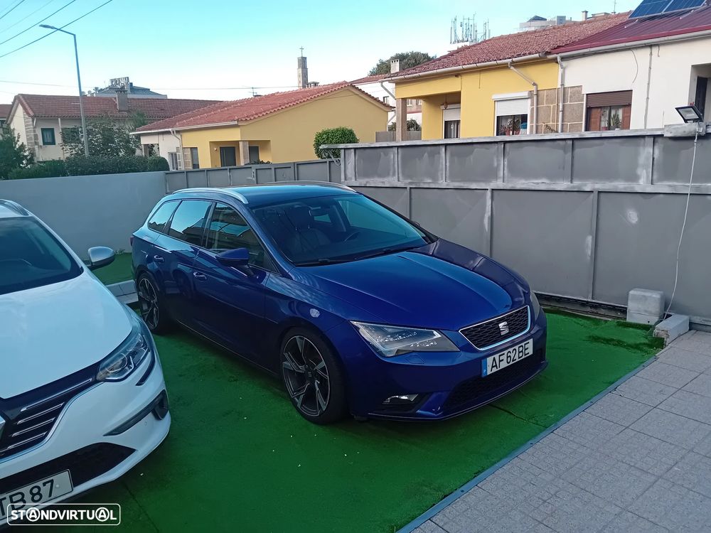 SEAT Leon ST 1.6 TDI S&S 4Drive Style - 4