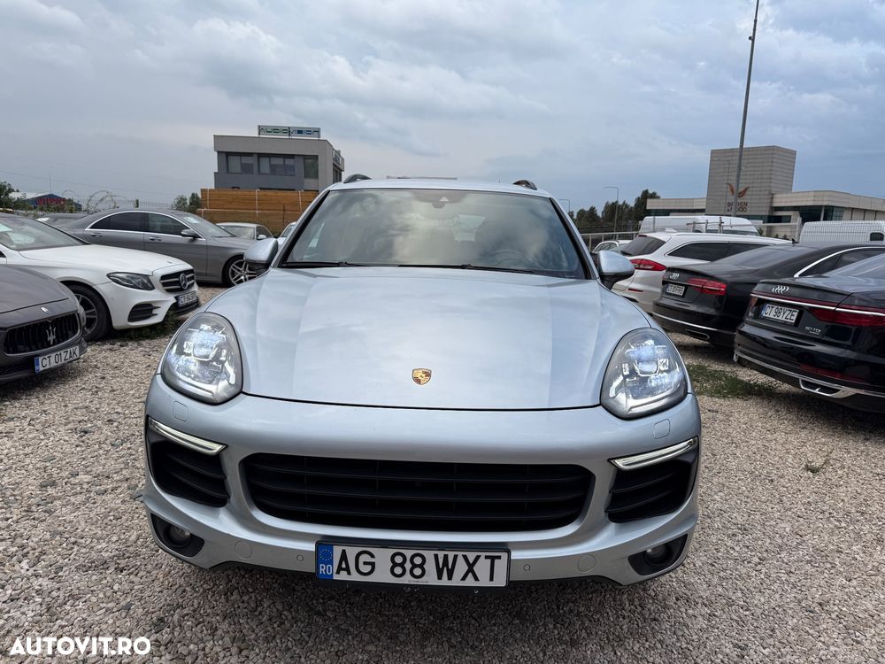 Porsche Cayenne Diesel Platinum Edition - 16