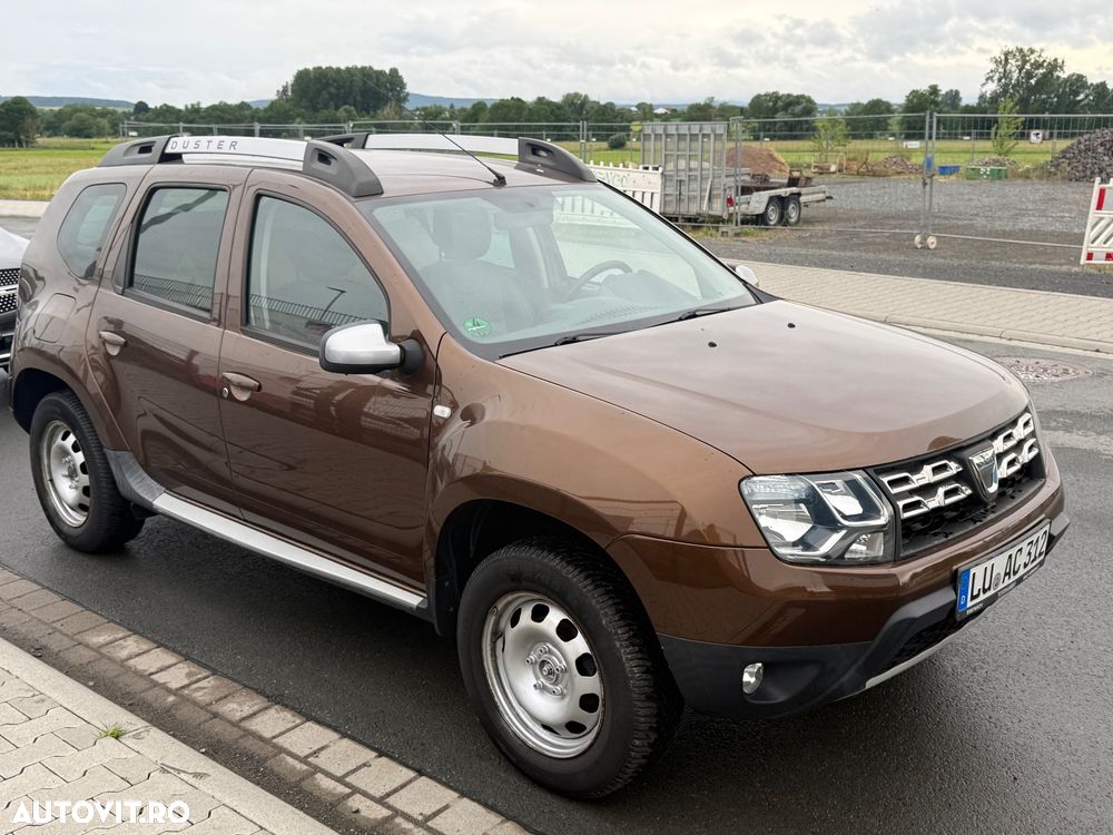 Dacia Duster 1.6 4x2 Prestige - 2