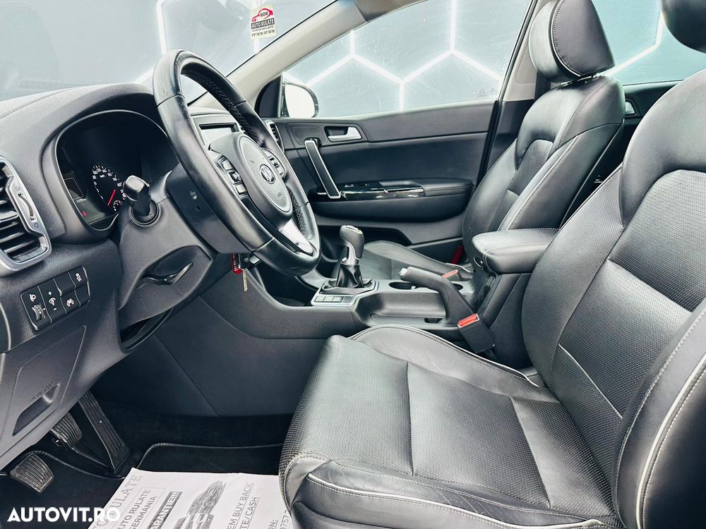 Kia Sportage 1.7 CRDI 2WD Dream-Team Edition - 15