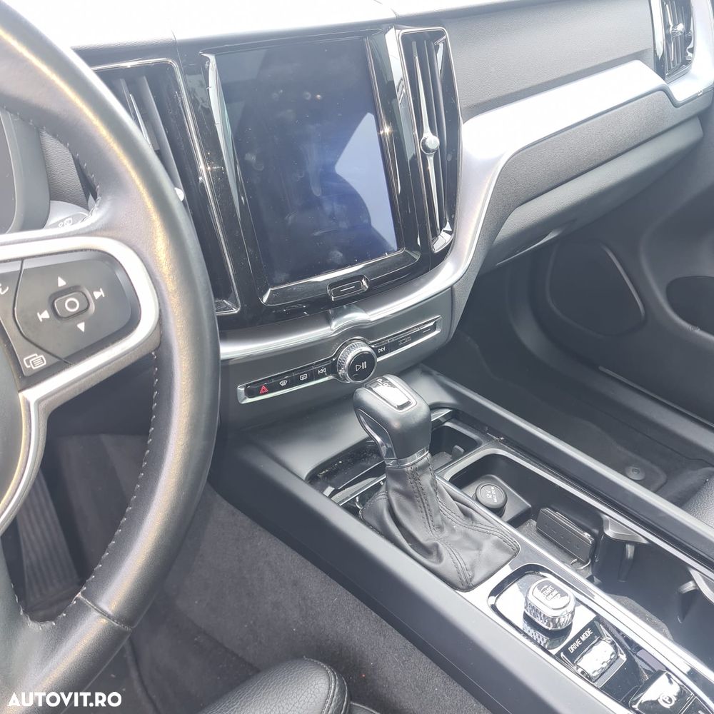 Volvo XC 60 D4 Momentum - 2