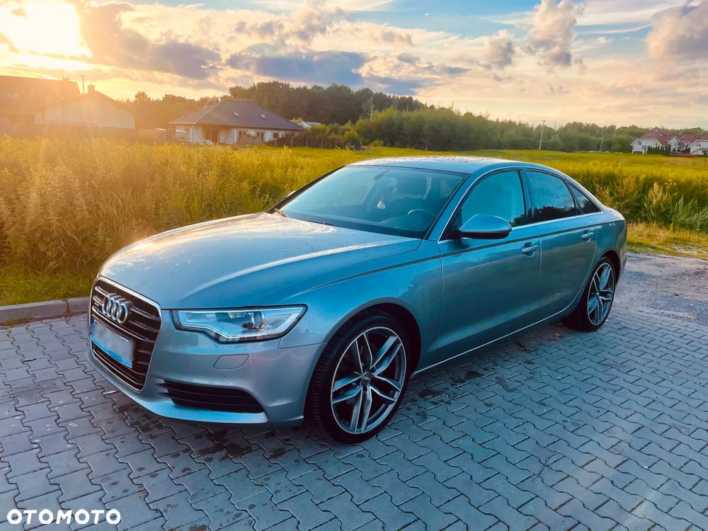 Audi A6 - 1