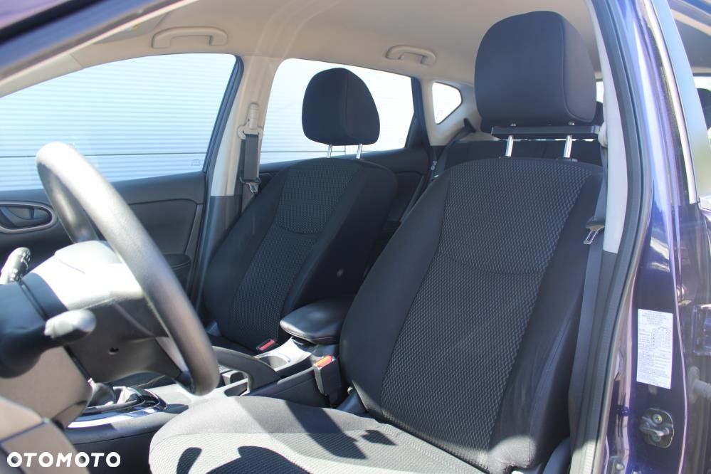 Nissan Pulsar - 10