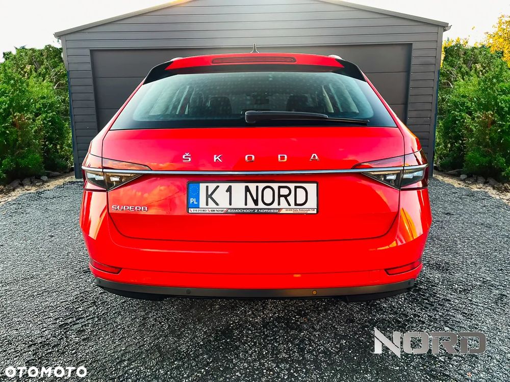 Skoda Superb Combi 2.0 TDI DSG Style - 9