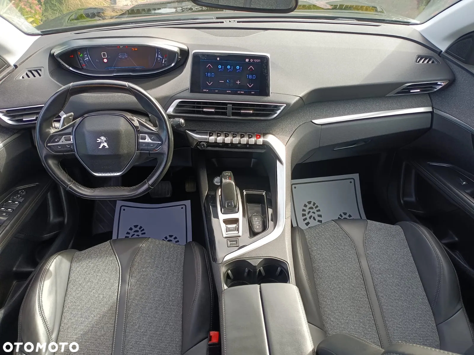 Peugeot 3008 1.6 BlueHDi Active S&S EAT6 - 17