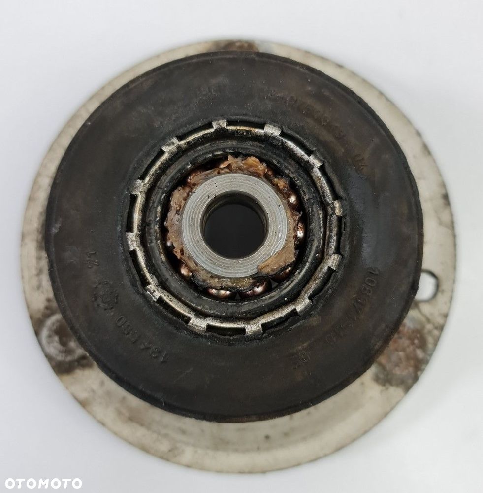 PODUSZKA AMORTYZATORA BMW 5 E61 E60 2.0 D 6760943 - 2