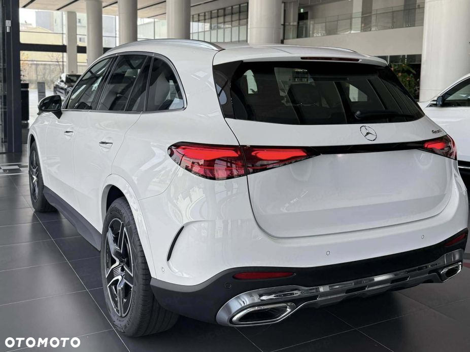 Mercedes-Benz GLC - 4