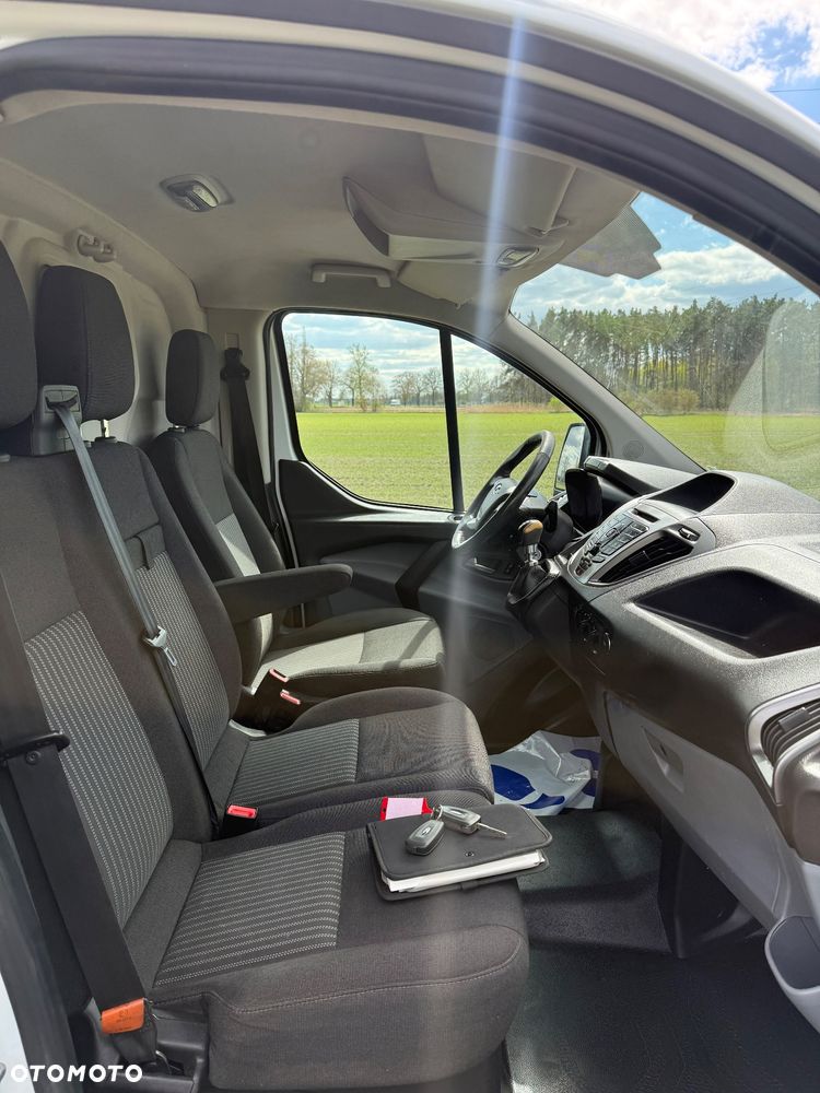 Ford Transit Custom - 17
