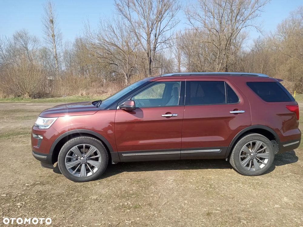 Ford Explorer - 15