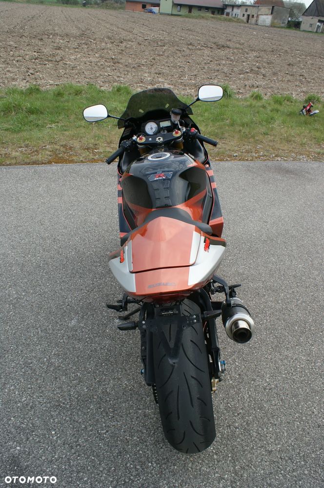Suzuki GSX-R - 10